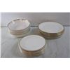 Image 6 : Royal Doulton Bone China Dinner Set