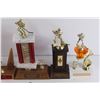 Image 3 : Lot of Trophies and Plaques