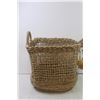 Image 5 : *Woven and Metal Basket