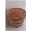 Image 2 : Vintage Fruit Basket 1' High 18 Diameter+ (2) Pink Fruit Basket 9" High 14" Diameter