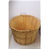 Image 4 : Vintage Fruit Basket 1' High 18 Diameter+ (2) Pink Fruit Basket 9" High 14" Diameter