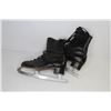 Image 2 : Ladies CCM Figure Skates (size 8 )