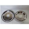 Image 5 : (2) Vintage Round Metal Trays