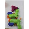 Image 2 : (3) Water Guns + (3) Swing Balls