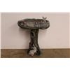 Image 5 : Resin Bird Bath