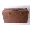 Image 7 : Vintage Brown Suitcase (Doesn't Fully Close)