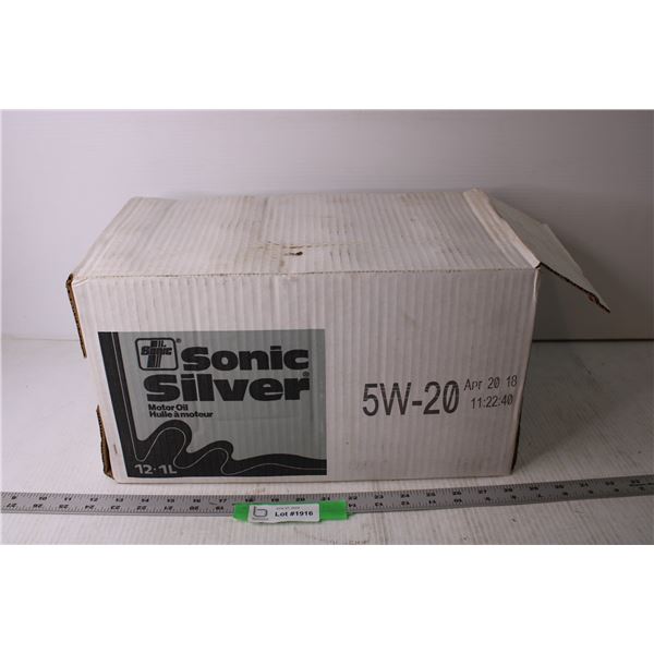 Box of Sonic Silver Motor Oil (NIB)