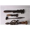 Image 3 : Assorted Tools