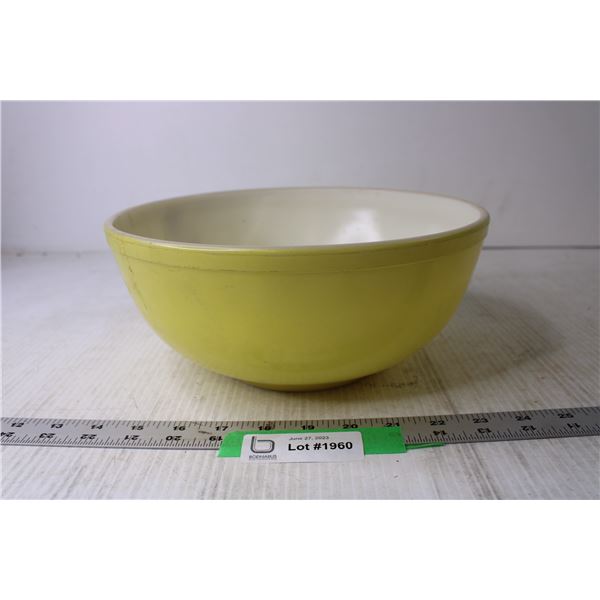 Pyrex Yellow Mixing Bowl