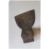 Image 3 : Vintage Hatchet