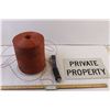 Image 1 : Private Property Sign 14 x 10 + Red Twine + Handheld Stapler