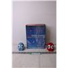 Image 1 : Video Game Book and Pac Man Salt and Pepper Shakers