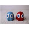 Image 2 : Video Game Book and Pac Man Salt and Pepper Shakers