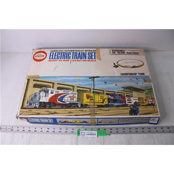 Vintage Cox Electric Train Set in Box