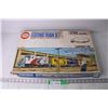 Image 1 : Vintage Cox Electric Train Set in Box