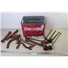 Image 1 : Tin of Assorted Tools - Horse Shoe