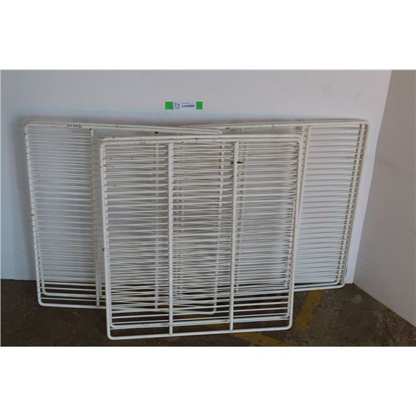 *(6) Metal Racks (22" x 23 1/2")