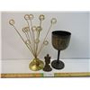 Image 1 : Black/Gold Goblet/Small Statue (Bronze?) and India Gold Card Holder