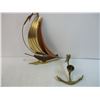 Image 2 : Nautical Brass/Copper Ship, Brush, Candle Holder and Clothes Brush