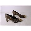 Image 3 : Tigress Black and Beige Gold Toe Lion Women's Heels - Size 7 1/2