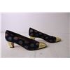 Image 3 : Women's Robert Capucci Gold Toe Heels - Size 7 1/2