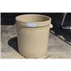Image 1 : *5 Gal Medalta Crock (Good)
