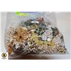 Image 1 : ESTATE JEWELLERY- LARGE BAG LOT
