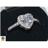 Image 2 : CERTIFIED DINNER RING WITH 1.5 CT HEART