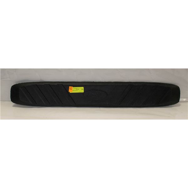 RUBBER RUNNER