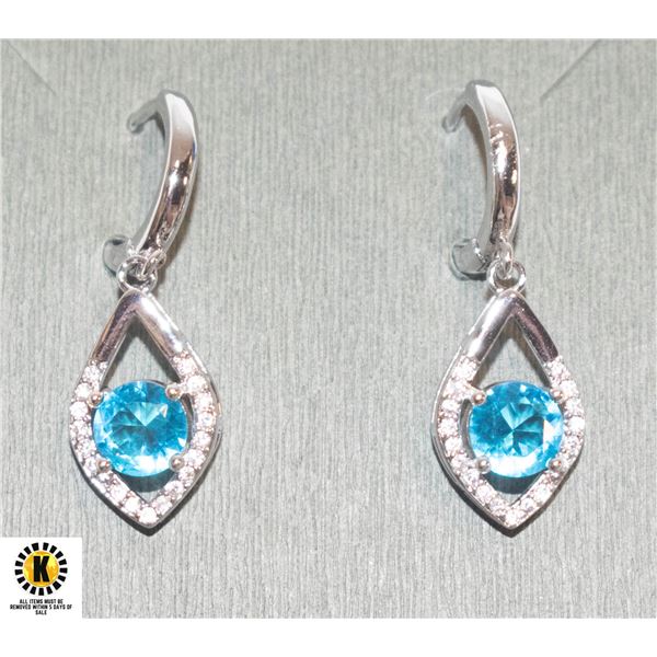 1 CT BLUE TOPAZ COLORED CENTER WITH CLEAR ACCENTS