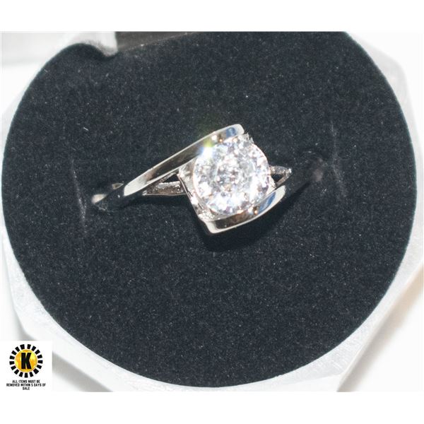 CERTIFIED LADIES 1.0 CT ZIRCON SOLITAIRE STAMPED 9