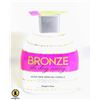 Image 1 : BOTTLE OF BRONZE THE DAY AWAY ULTRA DARK BRONZER