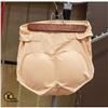 Image 1 : NUDE BUTT SHAPER UNDERGARMENT SIZE XL