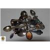 Image 1 : BAG OF VARIOUS VINTAGE COLLECTORS SPOONS