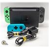 Image 1 : NINTENDO SWITCH CONSOLE WITH DOCKING STATION