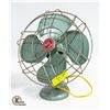 Image 1 : VINTAGE WORKING TORCAN ELECTRIC FAN