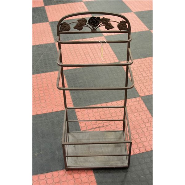 METAL PLANT STAND DECORATIVE 31  TALL