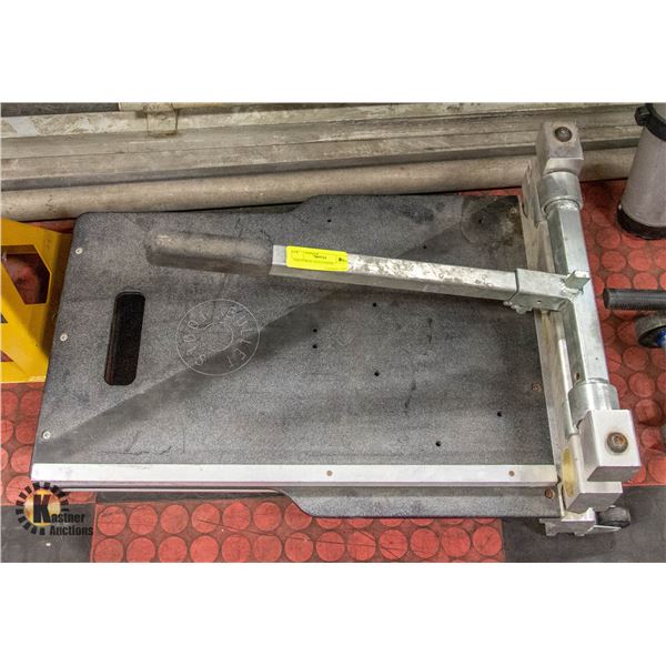 INDUSTRIAL GUILLOTENE