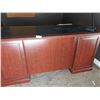 Image 2 : Beautiful Office Desk With Keys - 65L x 30.5W x 30H With Table Top Desk Lamp