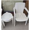 Image 3 : Two Resin Chairs With Side Table