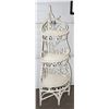 Image 1 : VINTAGE WICKER CORNER SHELF