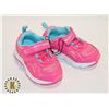 Image 1 : NEW GIRL'S SIZE 7 PINK ATHLETICS SHOE