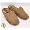 NEW MEN'S SIZE 9 SLIPPERS