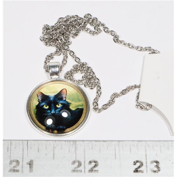 NEW BLACK CAT PENDANT WITH CHAIN