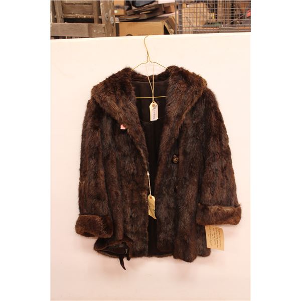 *Women's Muskrat Fur Coat - Size Small