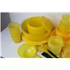 Image 2 : Lot of Plastic Dishes