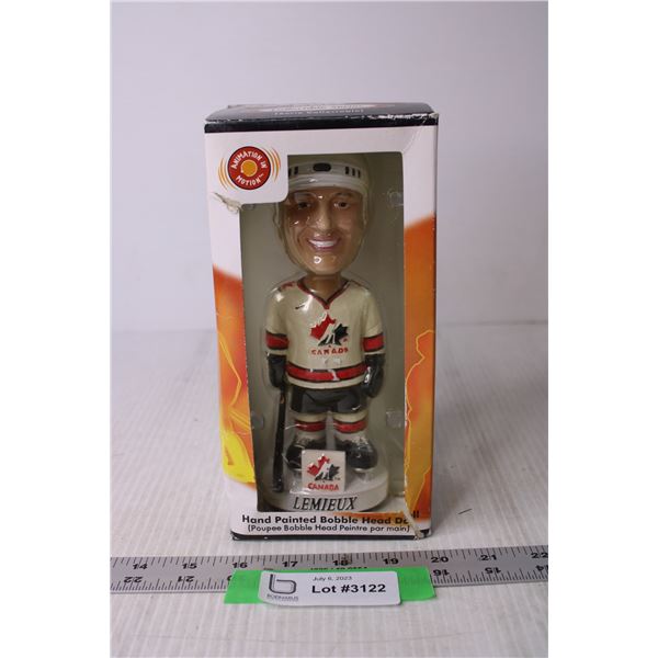 NHL Hand Painted Bobble Head - Lemieux (NIB)