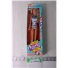 Image 1 : Makin' Waves Maxie Doll (NIB)