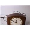 Image 3 : Vintage Wooden Clock (Working)