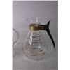 Image 3 : Pyrex Percolator, Pitcher and Glasses